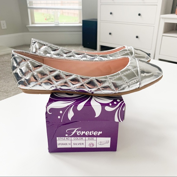 Used Forever Silver Quilted Flats Upgrade-14, size 8 (no box) - Picture 8 of 13